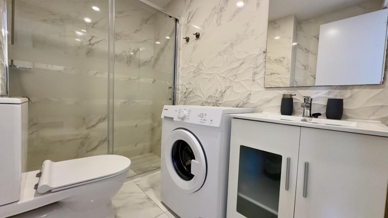 Piso En Rincon De Loix Con Un *