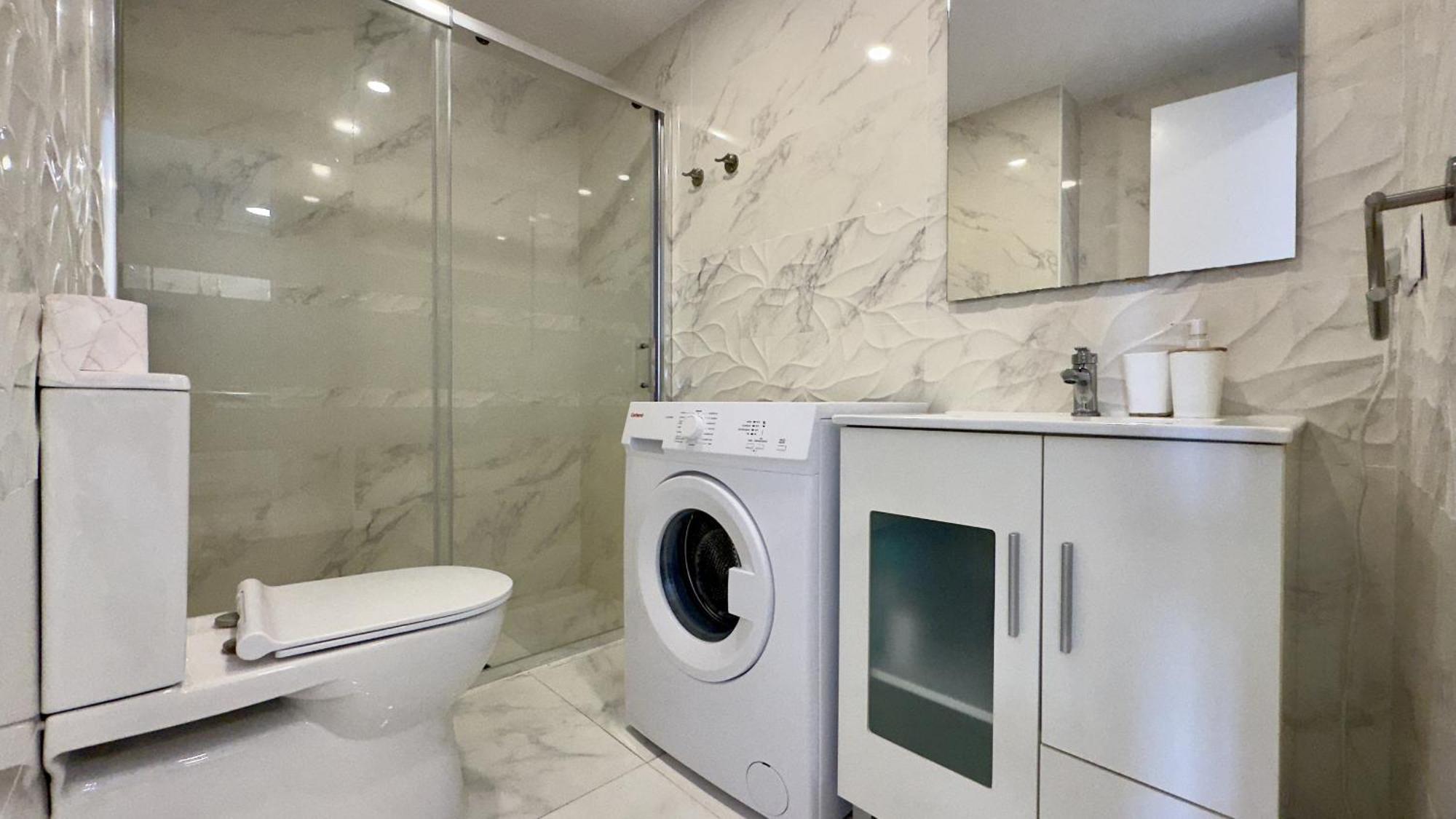 Piso En Rincon De Loix Con Un Apartamento Benidorm